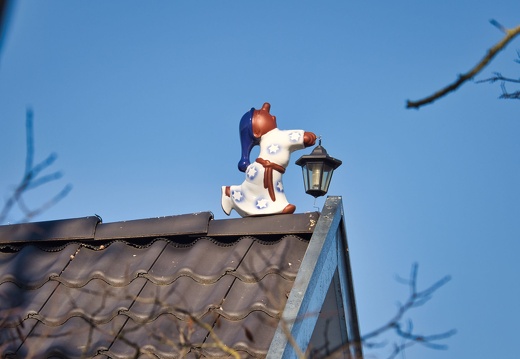 20220301193405-2d995bdb