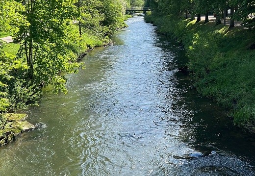 587684FF-06B6-4F3D-AAD2-A0BB473D5EA9