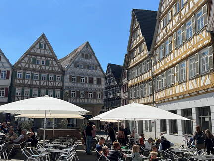 A0FCC1EC-2928-4544-A74C-BE299B74F8E0