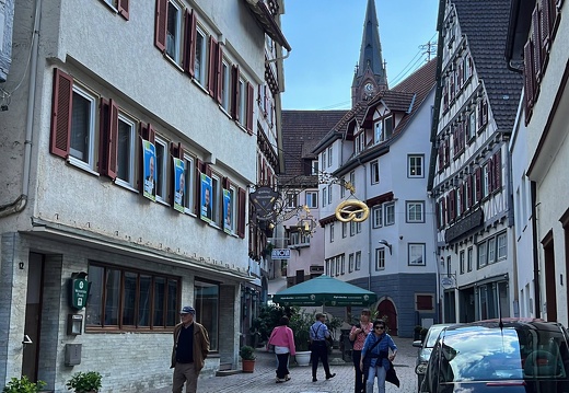 D95430D6-177F-4ED5-A9AE-5443E390F05F