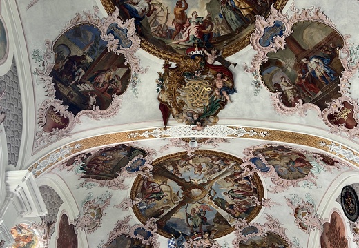 F7BD8FC0-EE6D-4B86-A127-47492BF3AB13