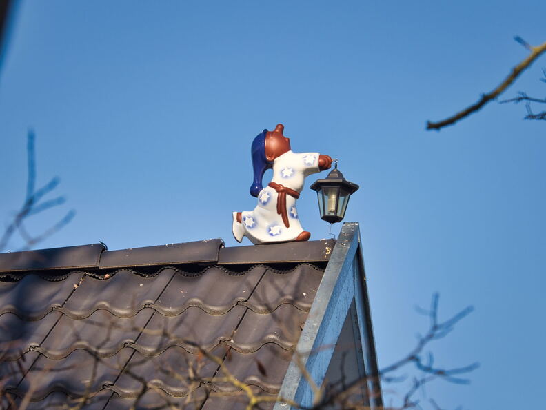 20220301193405-2d995bdb