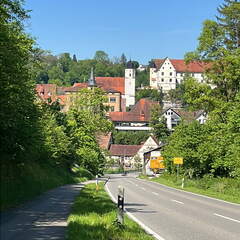 EB181ACA-7EF4-404D-83FC-4E574E33E853