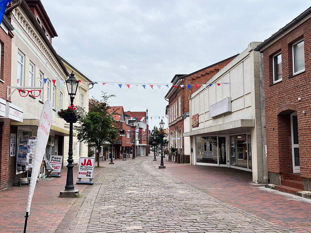 A33F2437-11D9-4AC6-A132-1A627A058B50