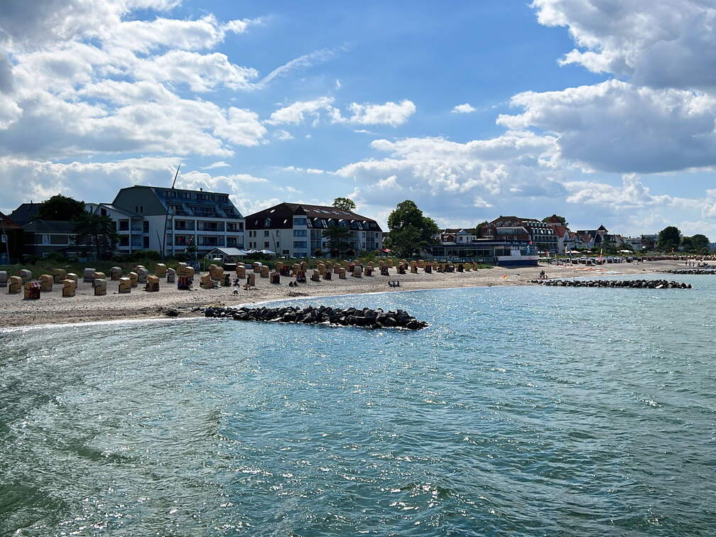 3DF3A967-004B-4C93-98AB-B233E51989F4