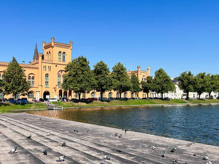 196EAA6D-904F-483F-8496-8F087AD523E9