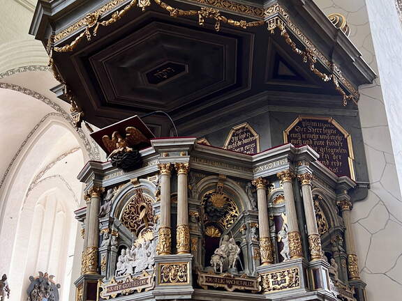 8ADA9B80-381D-45C6-B71F-CB04258E5E60