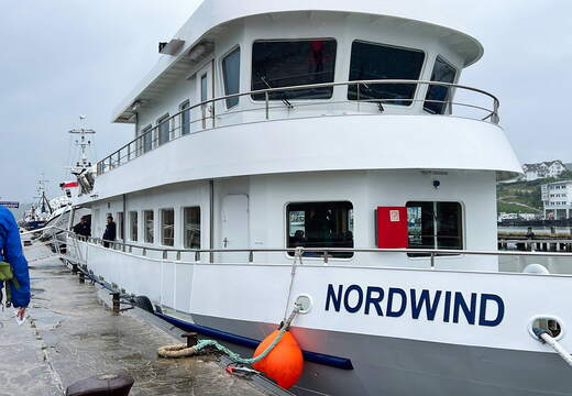 B5CF5E68-C7B4-446E-B2E0-5A850917463A