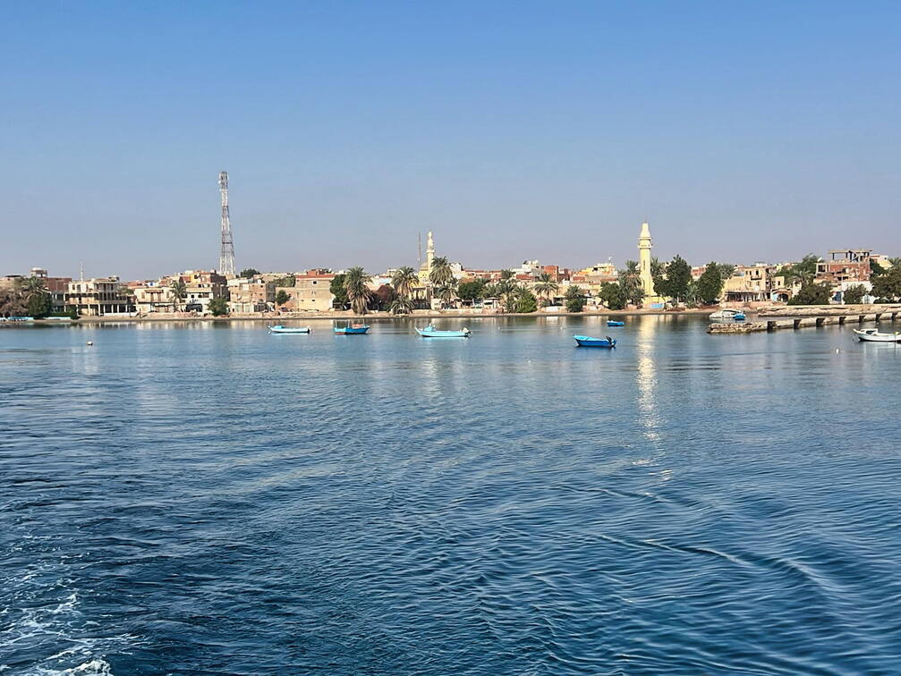 06098488-0628-4E35-BABA-F23290DA7941