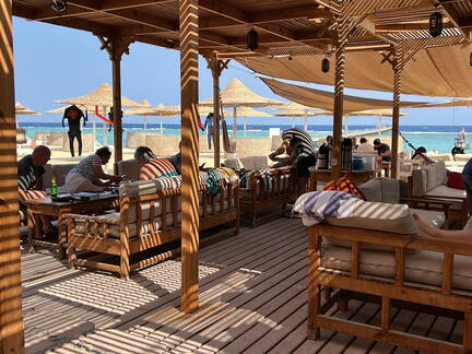 0757F4DF-1BA5-43B9-BF1D-9E400D4329DF