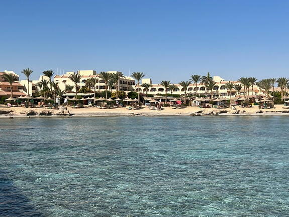 5AF44FD9-4C51-4A32-962B-B25F960948BA