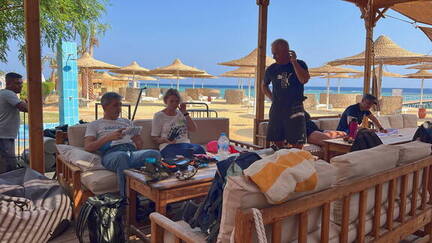 8749C4EC-6AB3-403E-86D9-3974AB918A8A